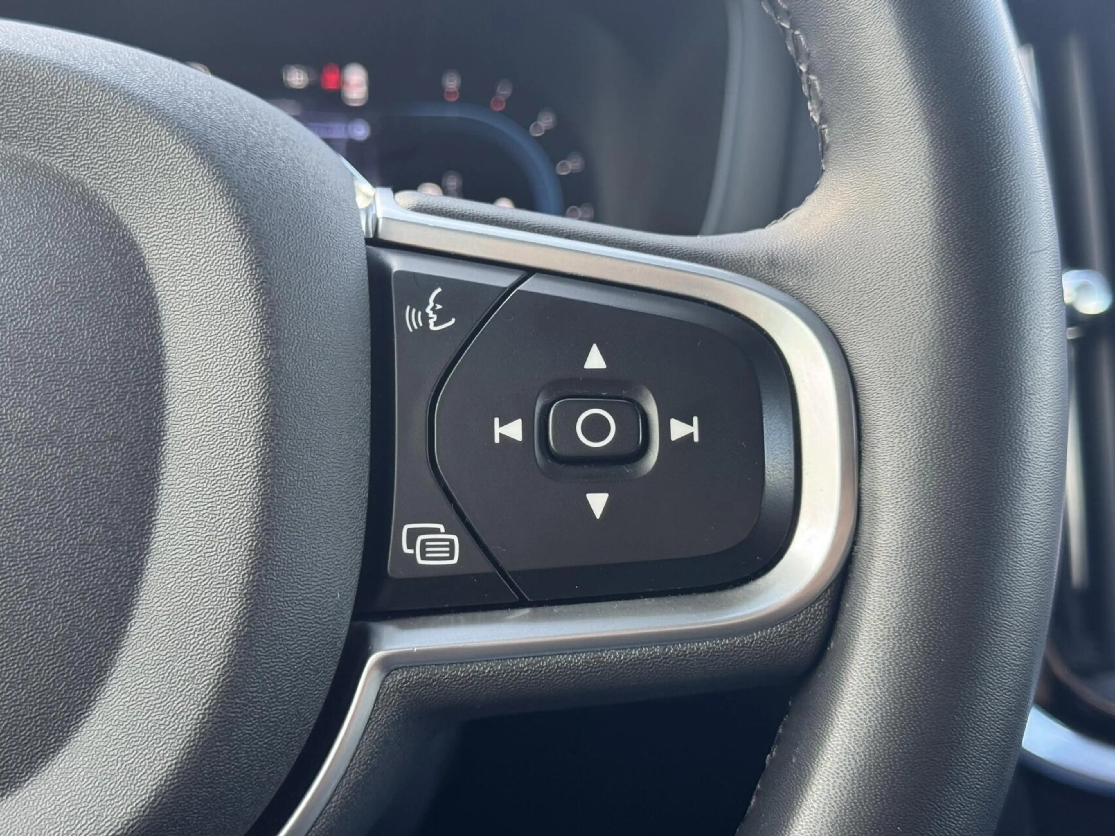 Volvo V60 2.0 B3 Core|Navi|NL-Auto|Adaptive Cruise|LED — photo 22