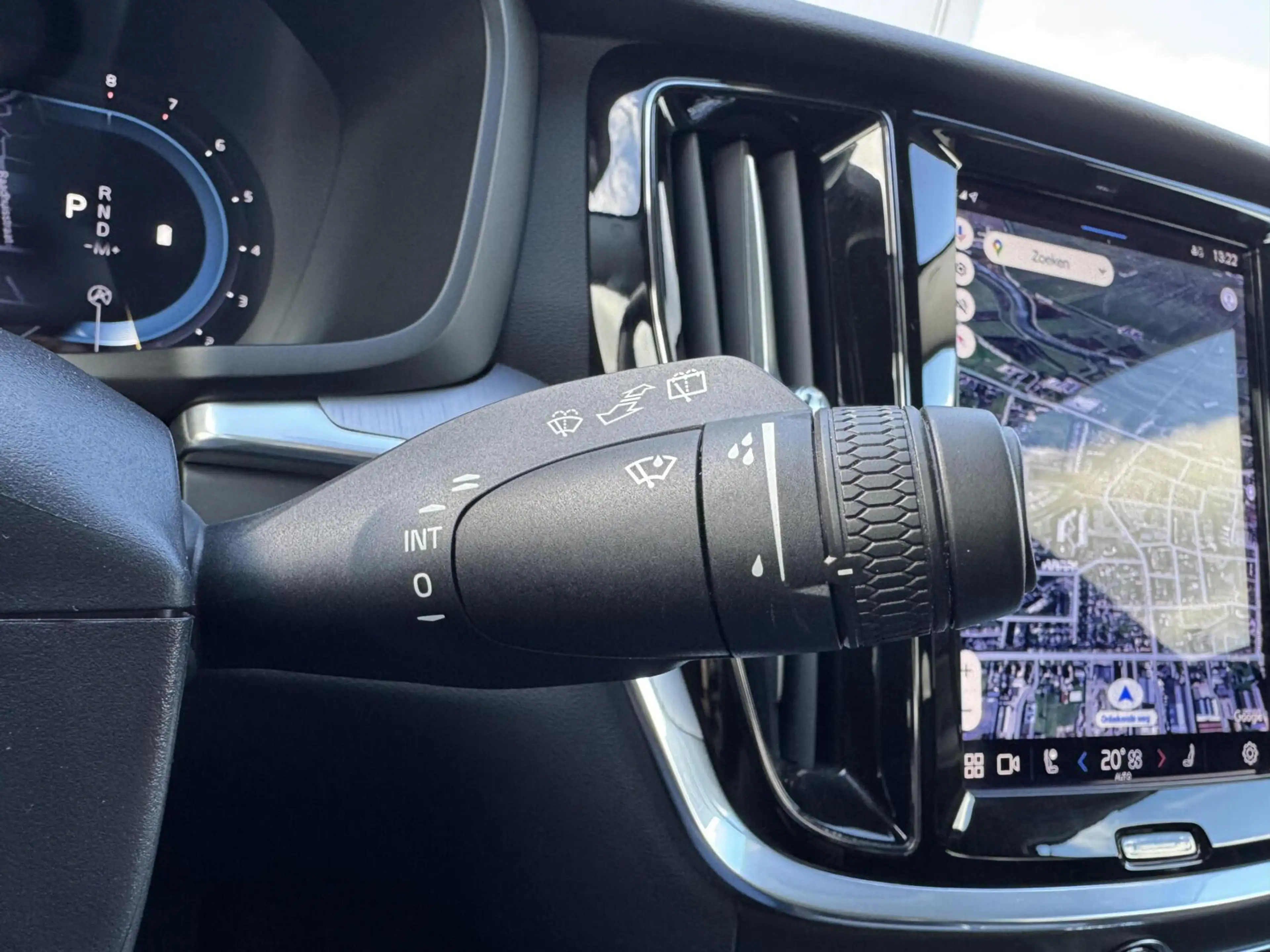 Volvo V60 2.0 B3 Core|Navi|NL-Auto|Adaptive Cruise|LED — photo 34