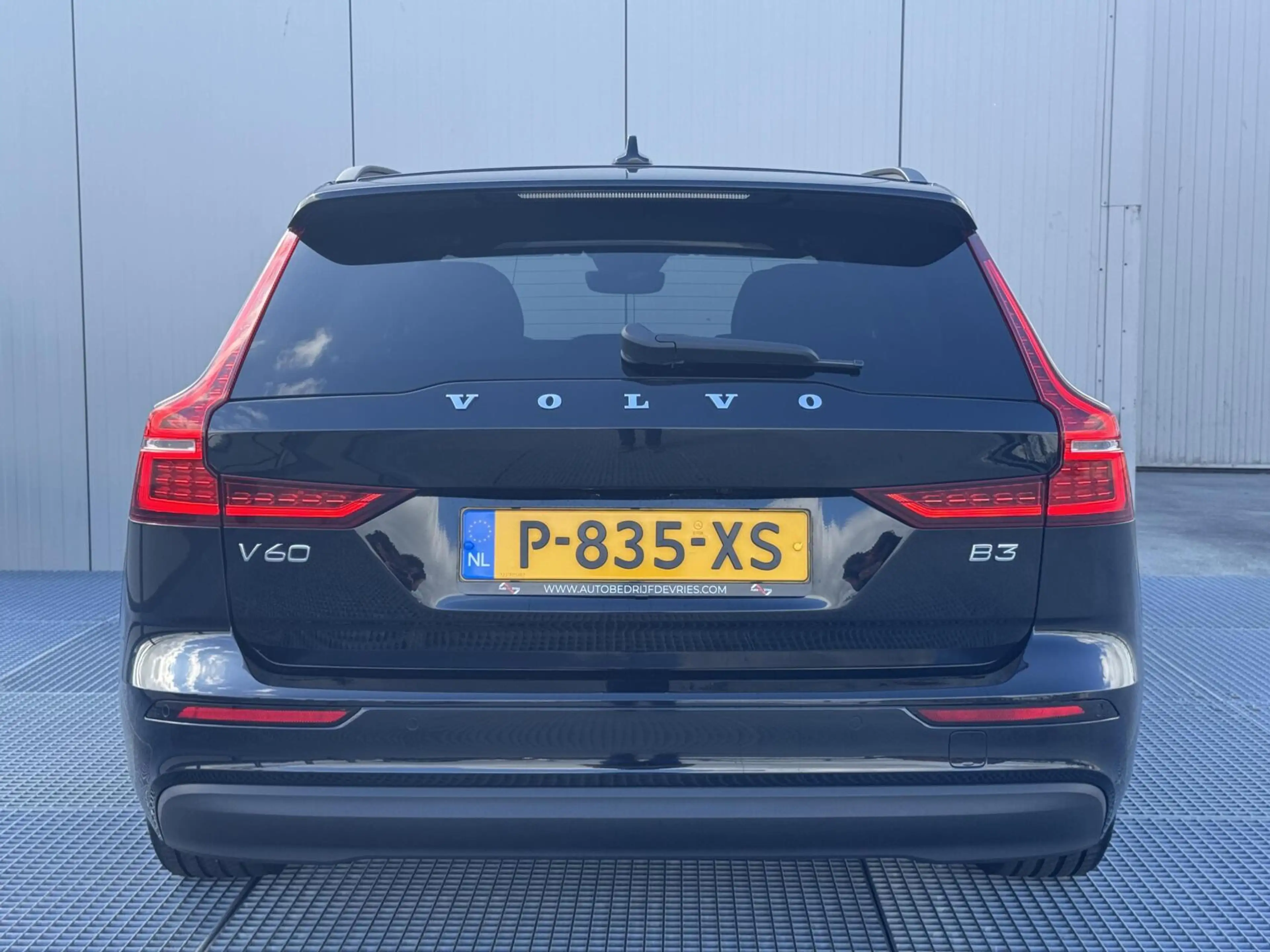 Volvo V60 2.0 B3 Core|Navi|NL-Auto|Adaptive Cruise|LED — photo 16
