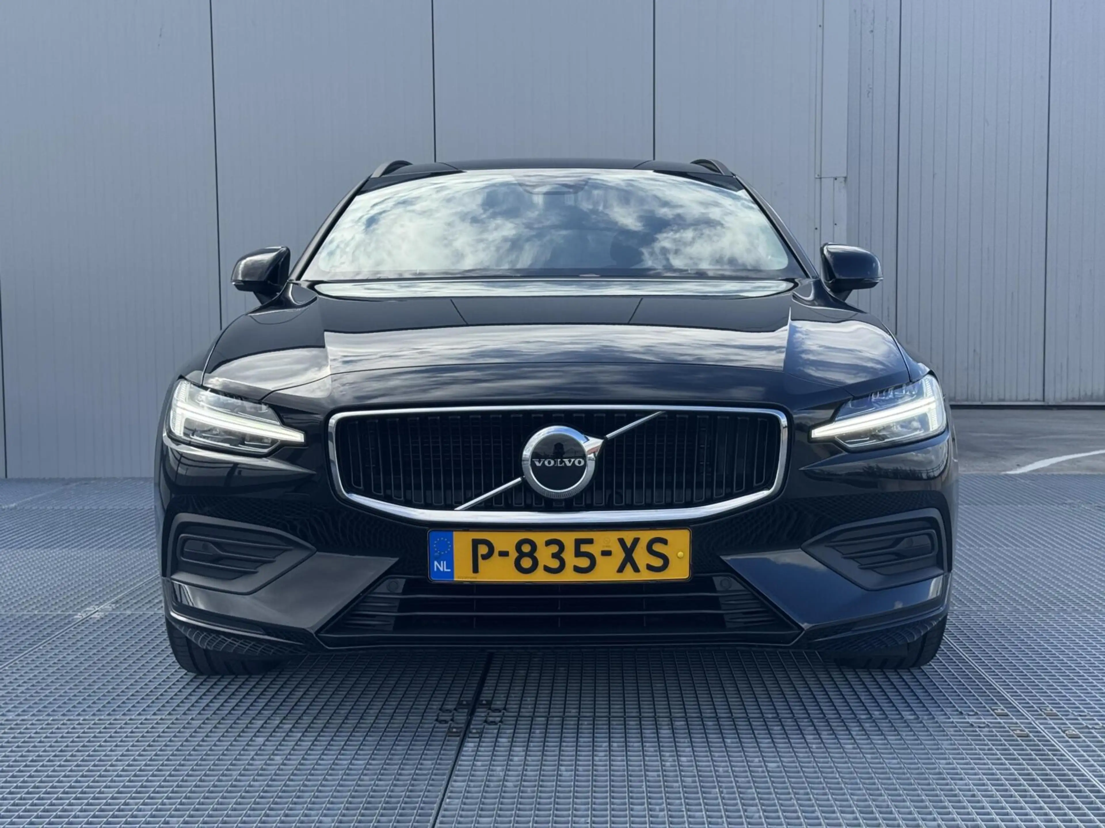Volvo V60 2.0 B3 Core|Navi|NL-Auto|Adaptive Cruise|LED — photo 13