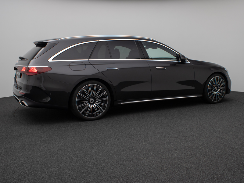 Mercedes-Benz E 450 4Matic AMG Line Advanced+ Pano 360°21Zoll — photo 6