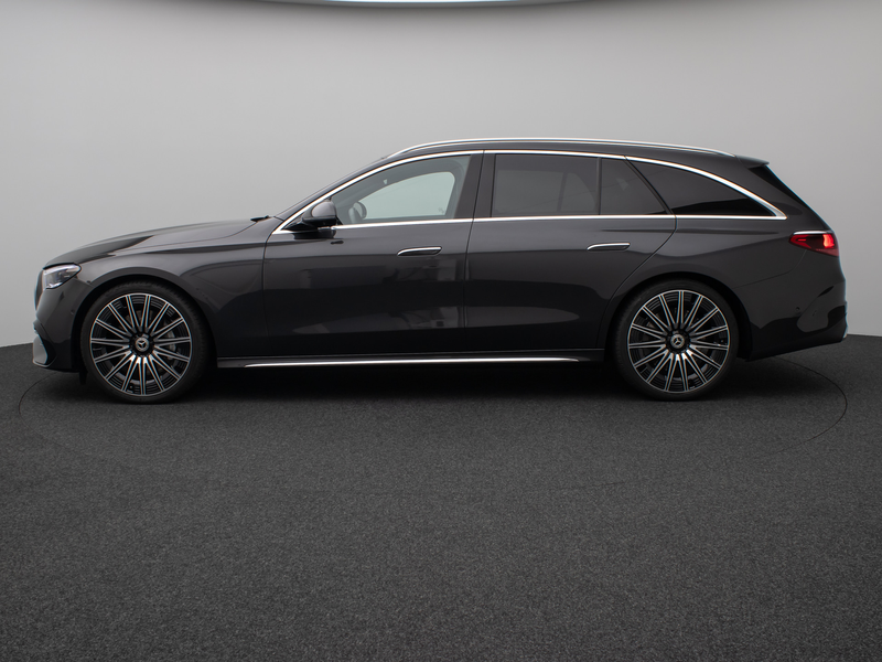 Mercedes-Benz E 450 4Matic AMG Line Advanced+ Pano 360°21Zoll — photo 11
