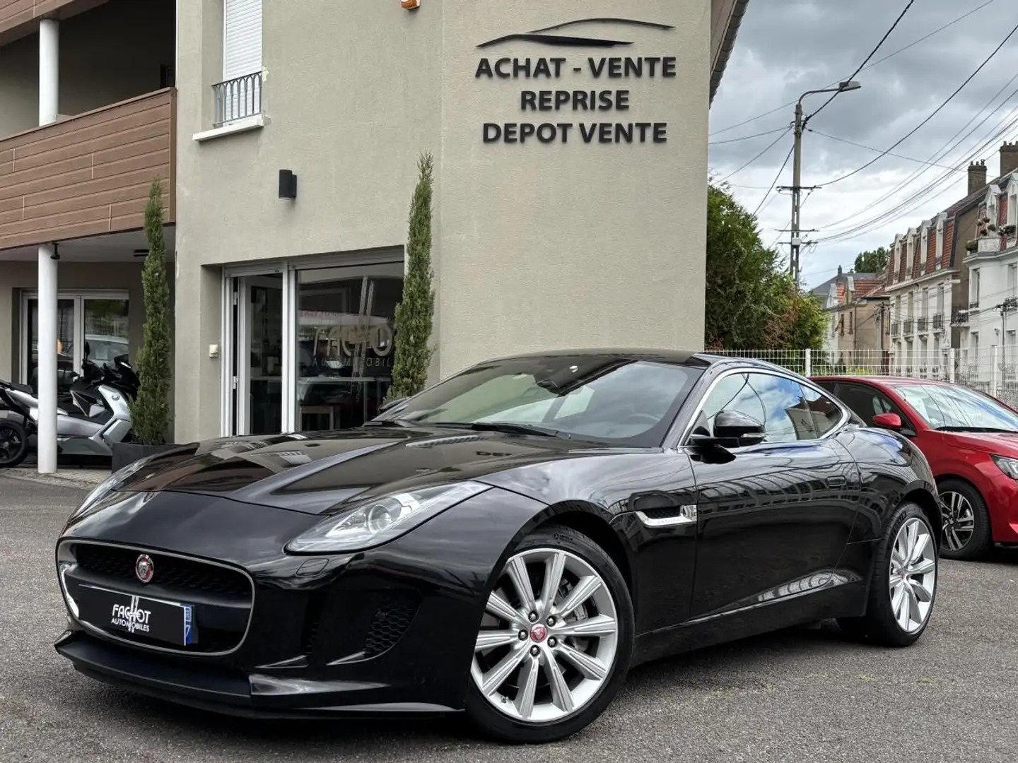 Jaguar F-Type F-Type Coupé 3.0i V6 - BVA Quickshift Zwart - 1