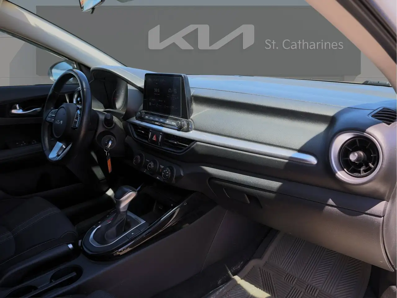 Kia Forte снимка Kia Forte