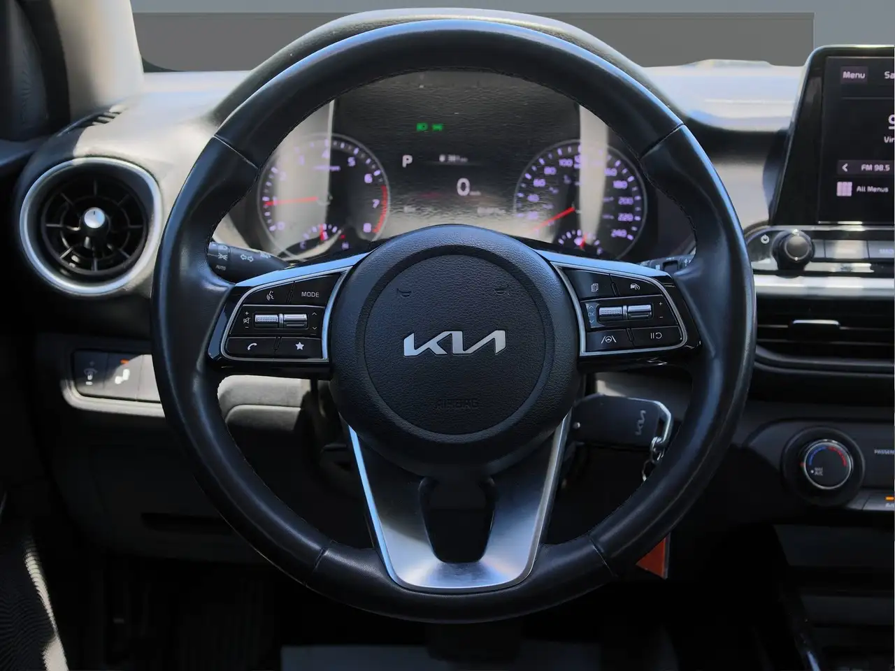Kia Forte снимка Kia Forte