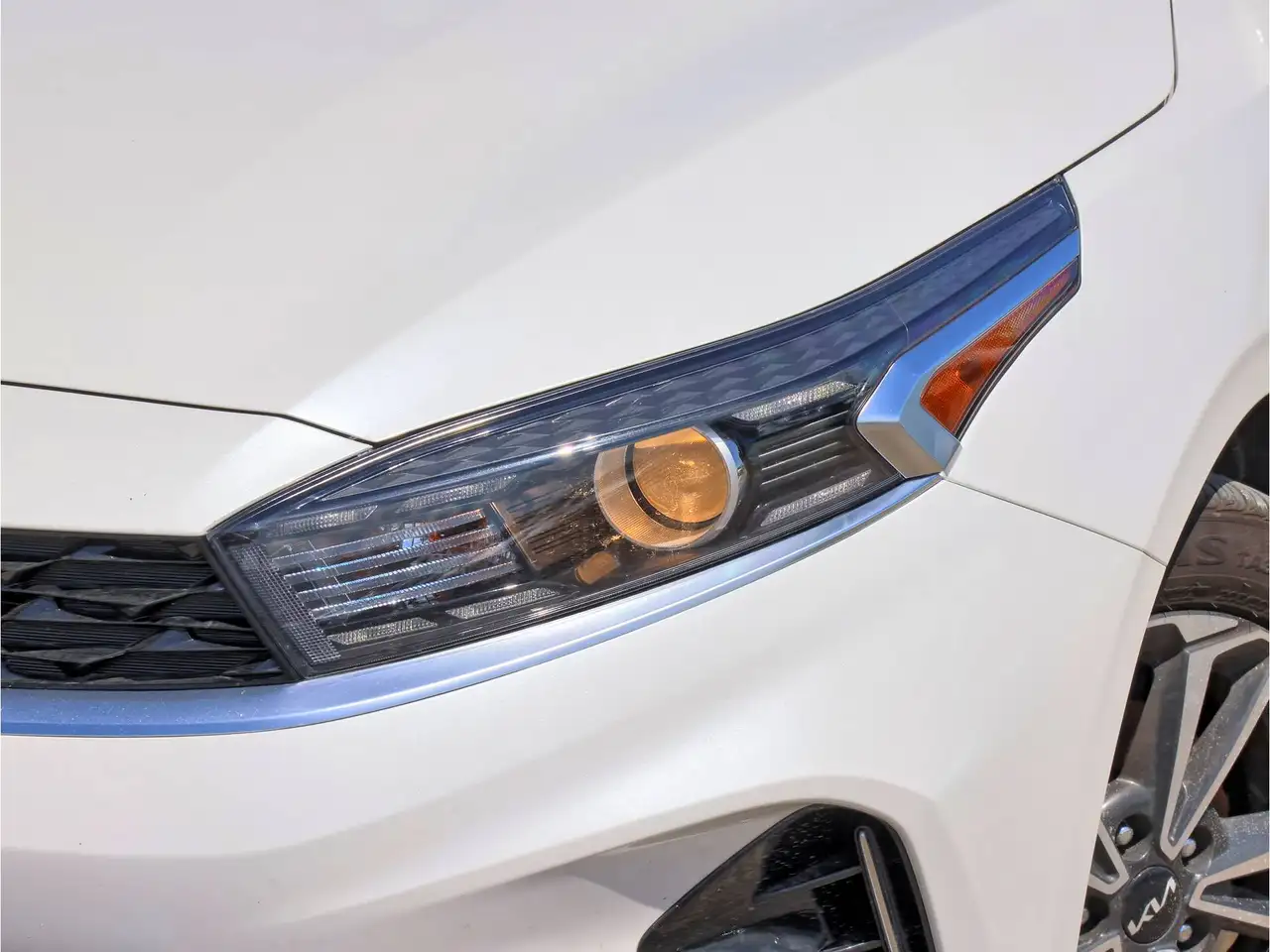 Kia Forte снимка Kia Forte