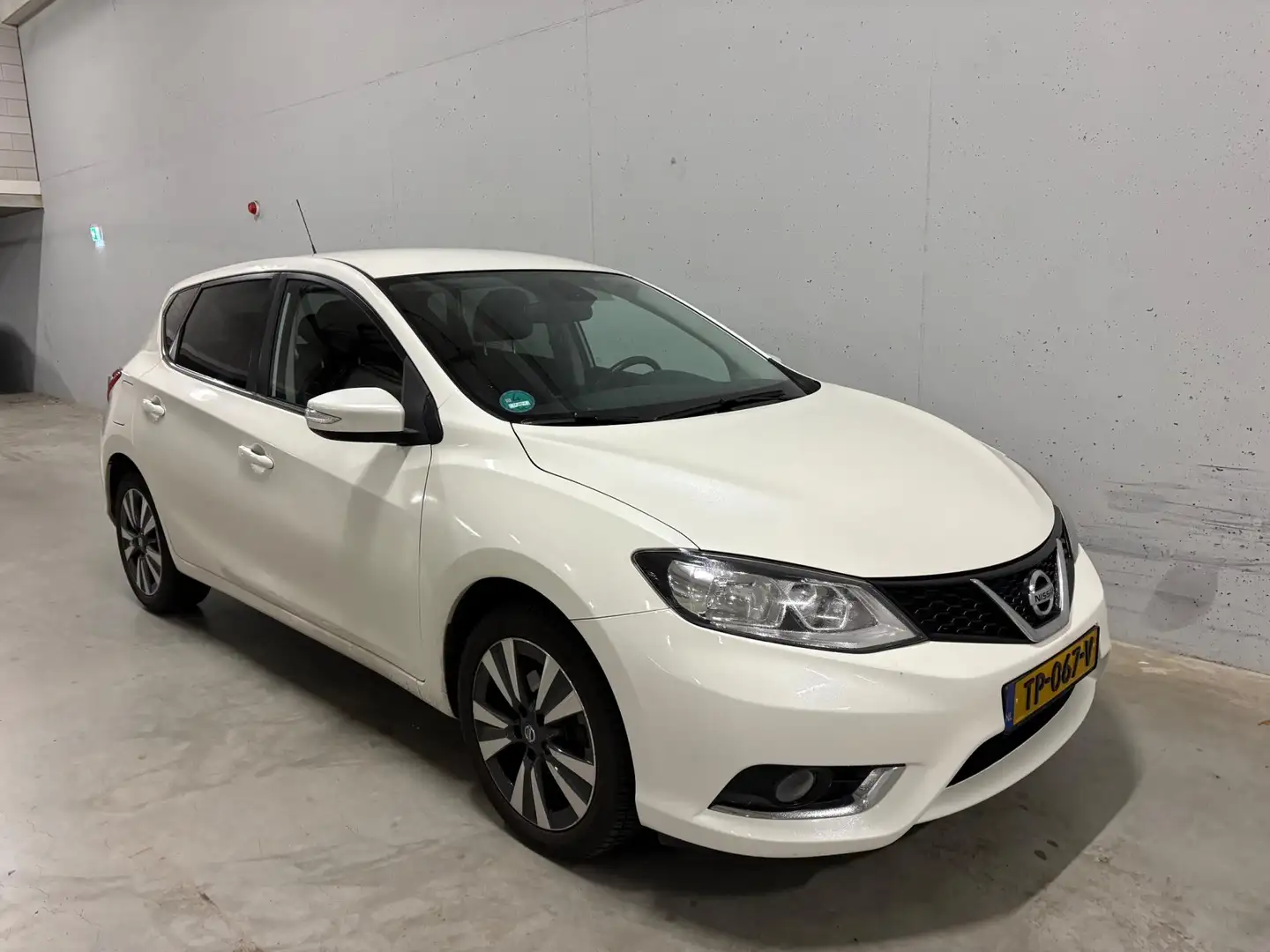 Nissan Pulsar 1.2 DIG-T N-Connecta Navi Camera Cruise Control PD Білий - 2