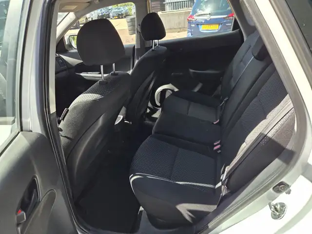 Hyundai i30 view 5