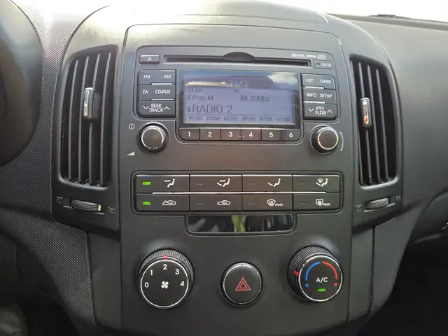 Hyundai i30 view 8