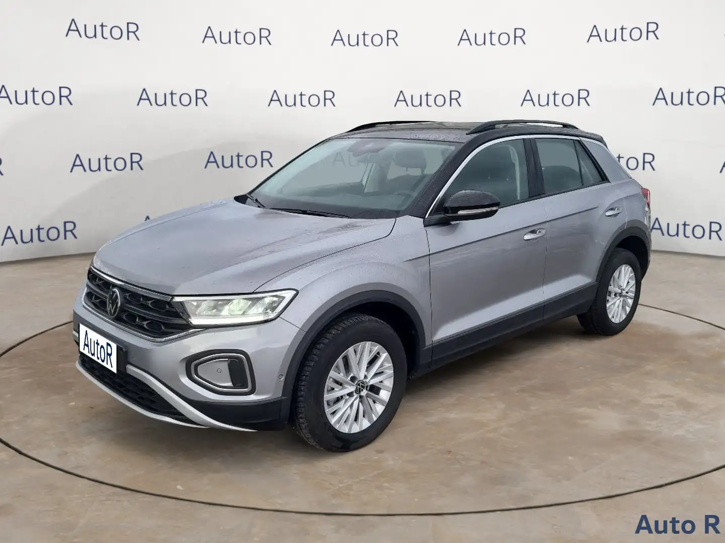 Volkswagen T-Roc 1.5 TSI ACT DSG Life Grijs - 1