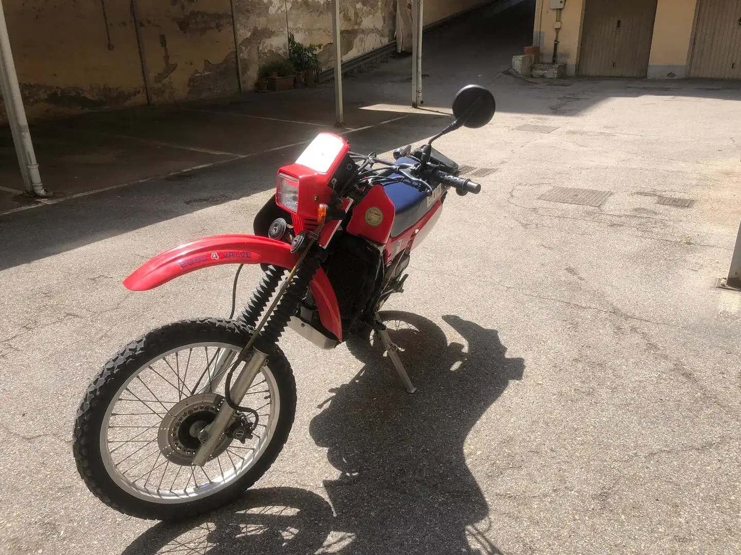 Kawasaki KLR 600 Enduro Rosso - 2
