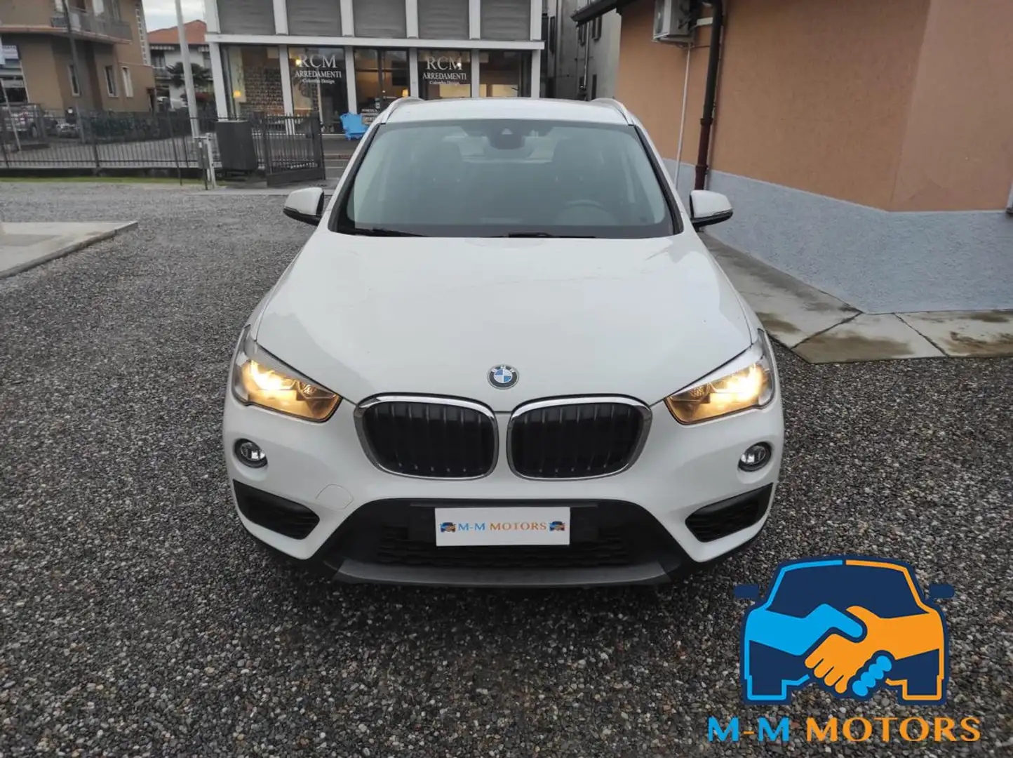 BMW X1 xDrive18d Business TAGLIANDI CERTIFICATI Bianco - 2