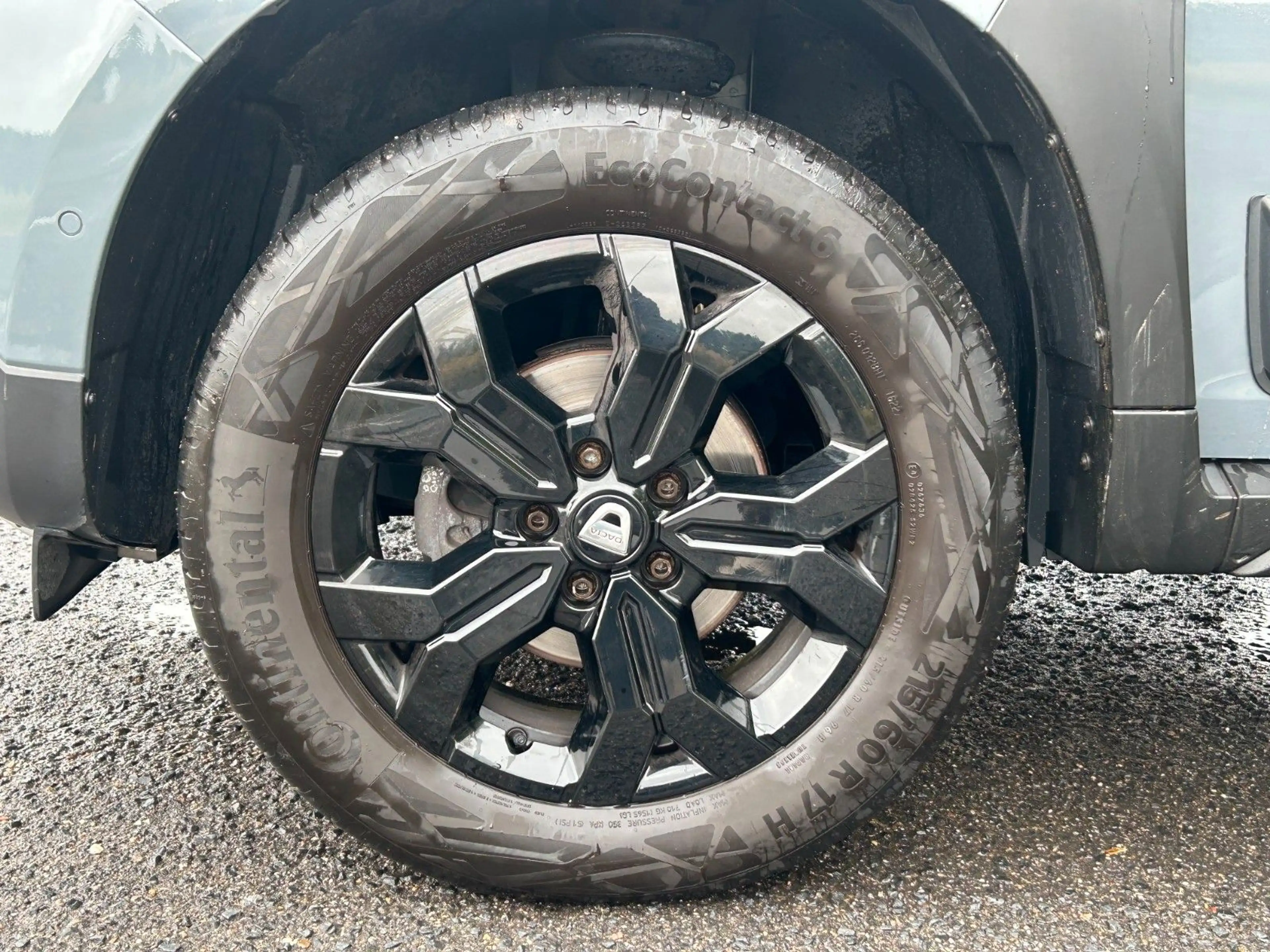 Dacia Duster Extreme TCe 130 Navi 360° Sitzheizung AHK — photo 9