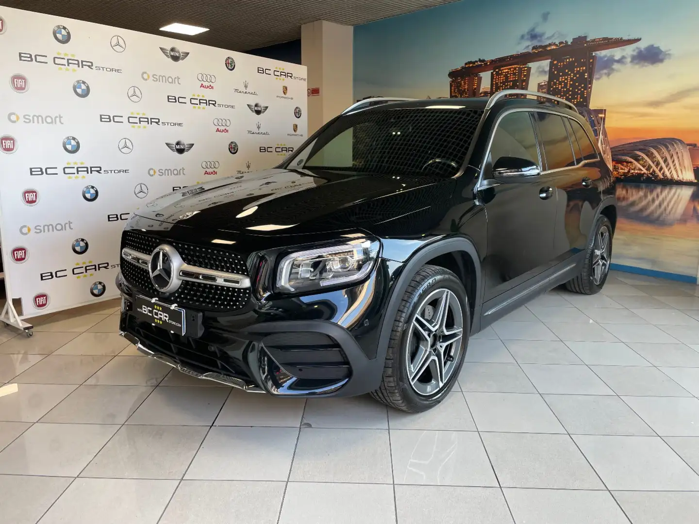 Mercedes-Benz GLB 200 d Aut. PREMIUM AMG *UnicoProprietario Negro - 1