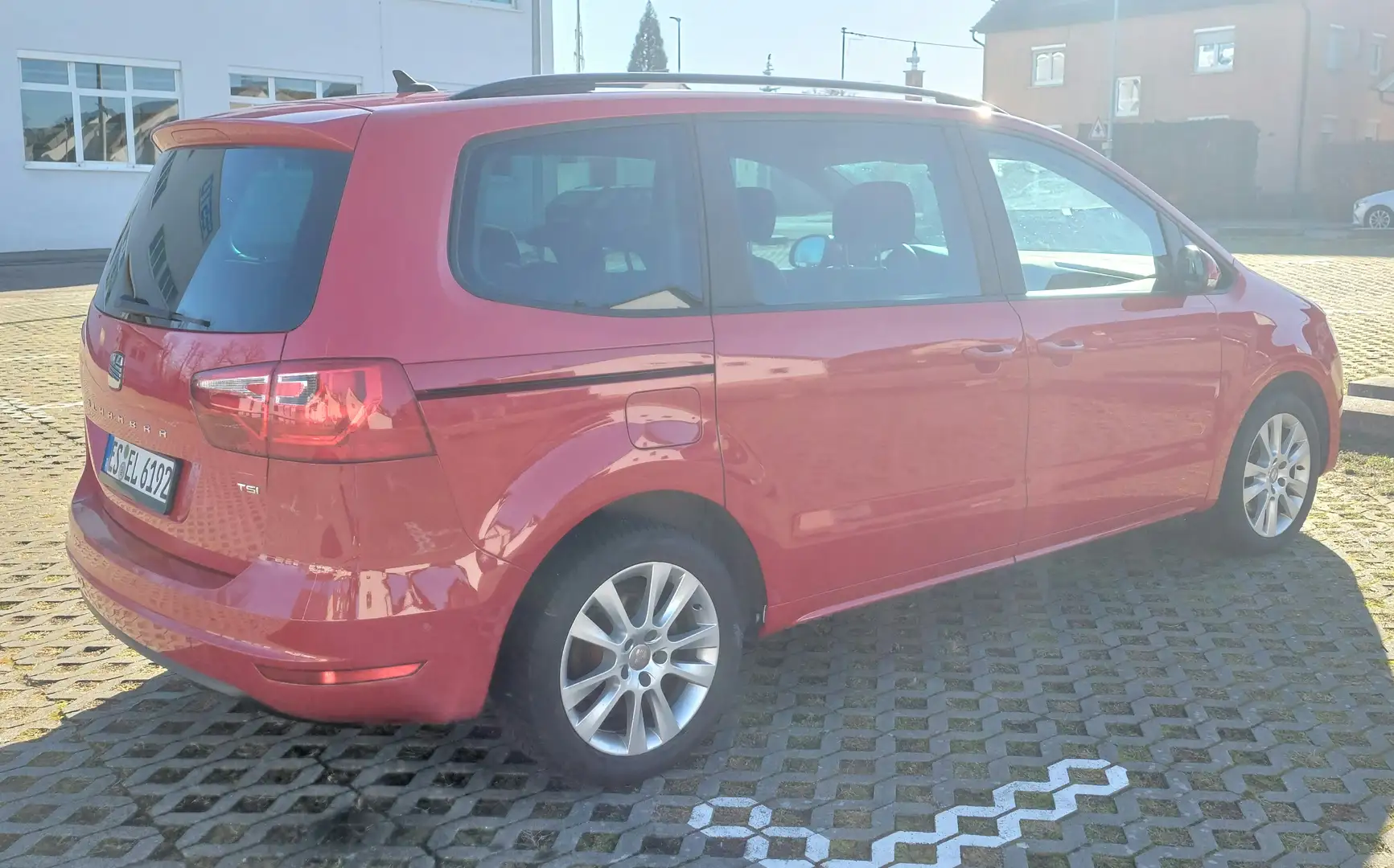 SEAT Alhambra 2.0 TSI DSG Style Rouge - 2