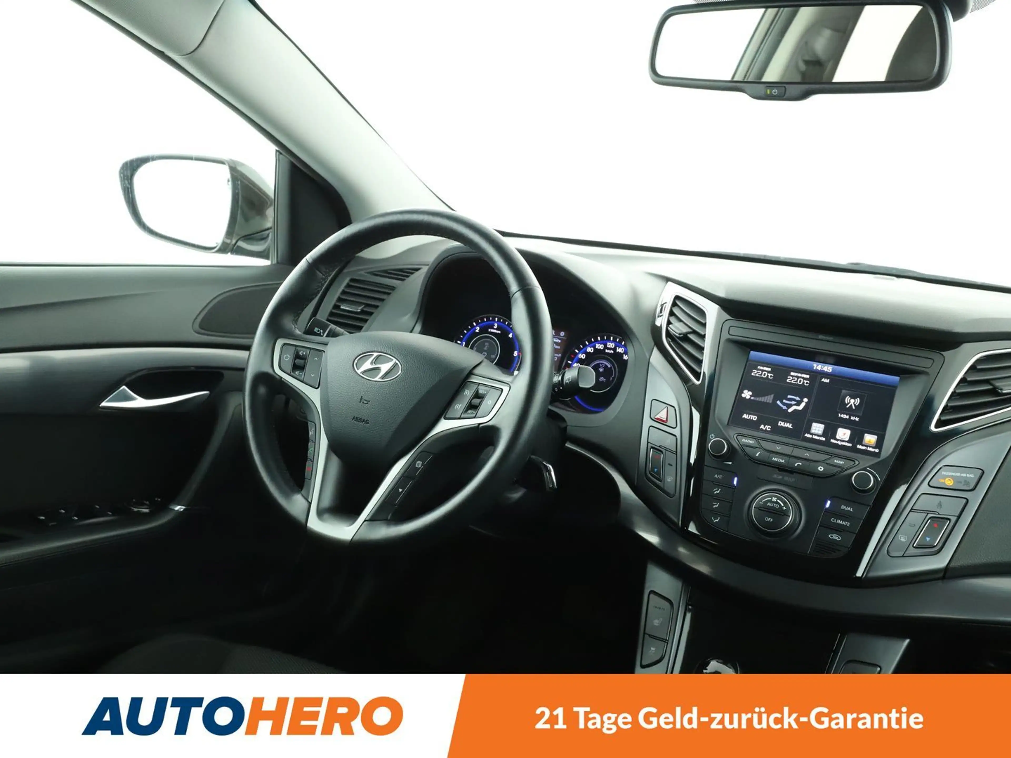 Hyundai i40 1.7 CRDi Trend Blue *NAVI*PDC*SHZ*TEMPO*ALU* — photo 13