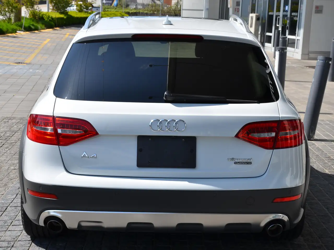 Audi A4 allroad снимка Audi A4 allroad
