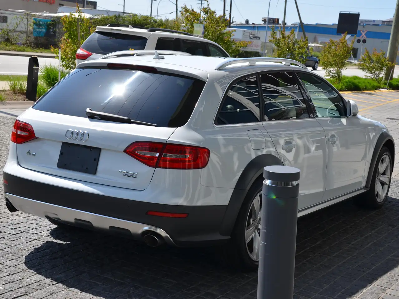Audi A4 allroad снимка Audi A4 allroad
