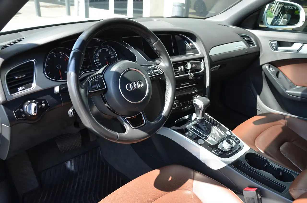 Audi A4 allroad снимка Audi A4 allroad