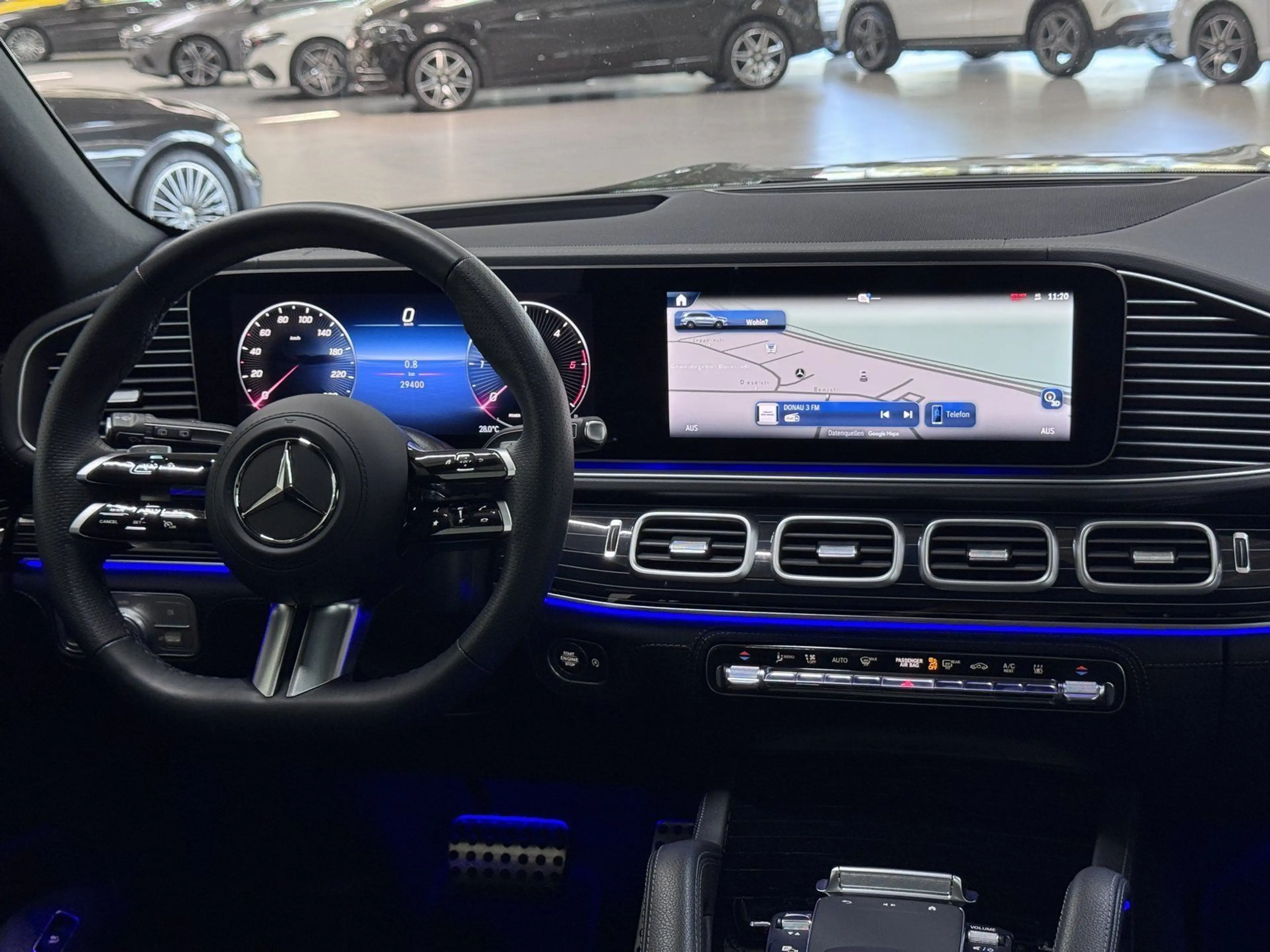 Mercedes-Benz GLS 450 d 4M AMG+NIGHT+22"+PANO+DISTR+AHK+360° — photo 10