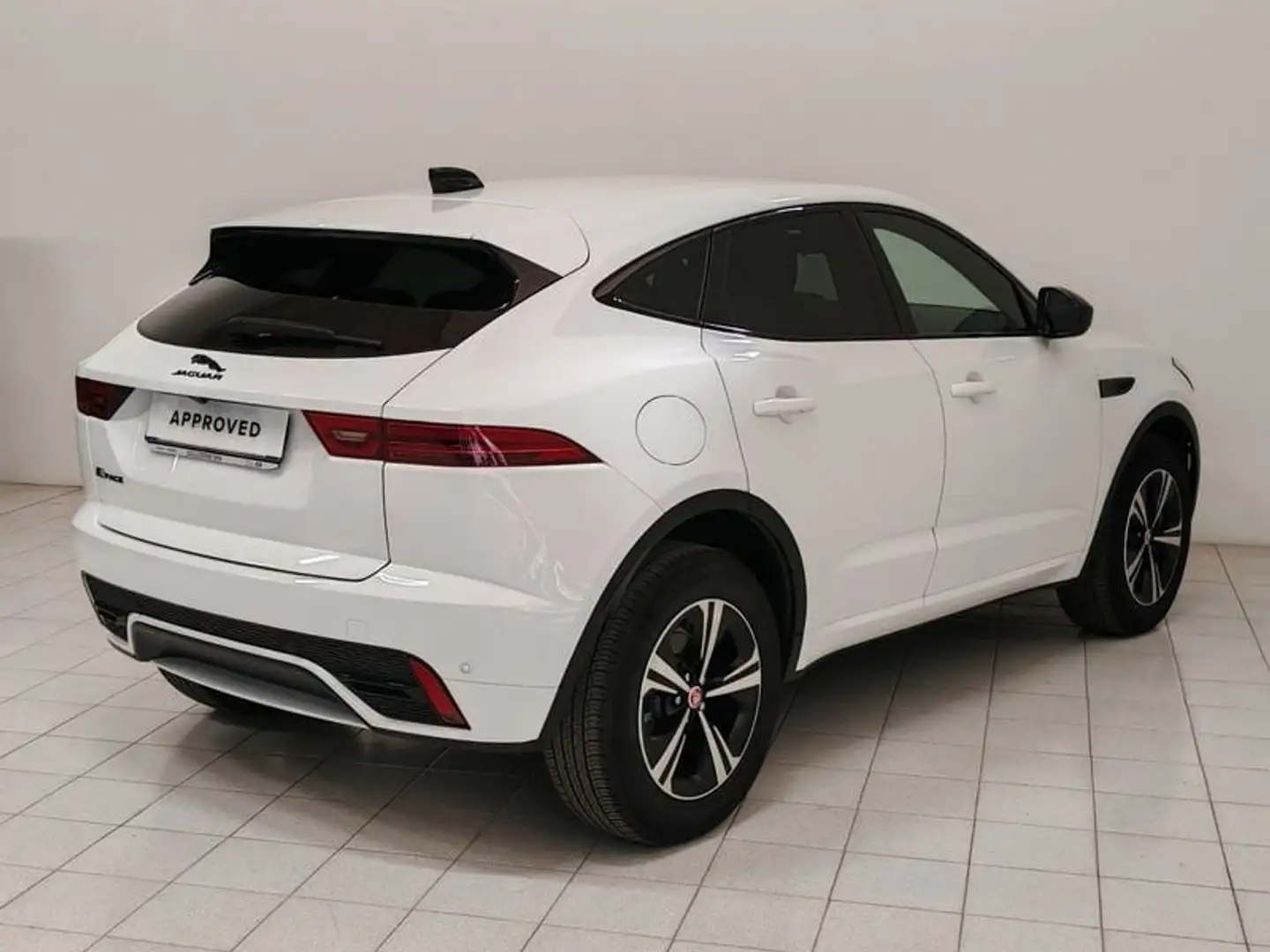 Jaguar E-Pace 2.0D I4 163 CV AWD Auto R-Dynamic S Bianco - 2