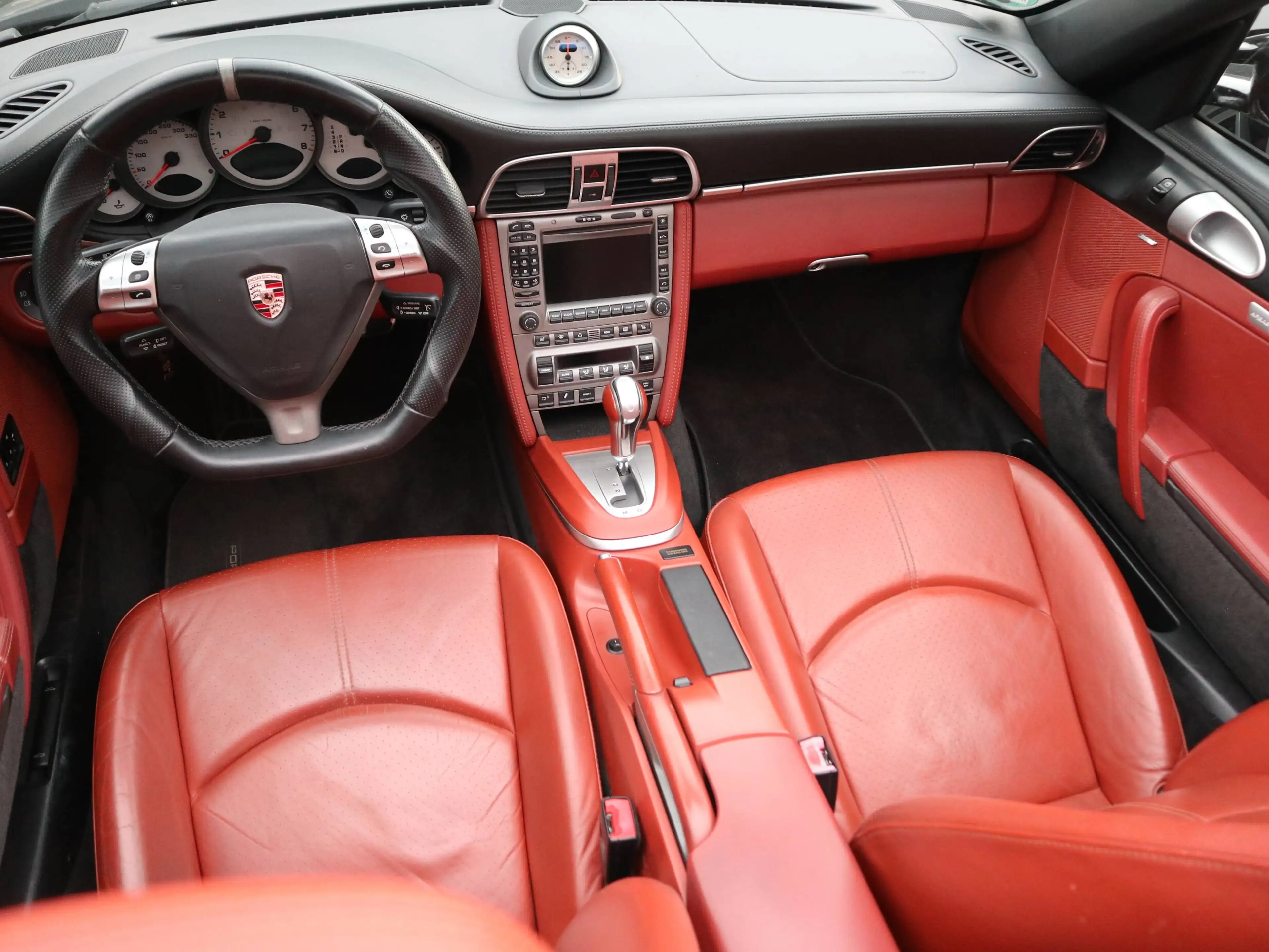 Porsche 997 Carrera 4S Cabrio Sport-Chrono Plus SportAbgas Bose Motor überholt — photo 12
