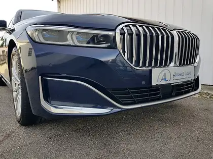 Annonce voiture d'occasion BMW 740 - CARADIZE