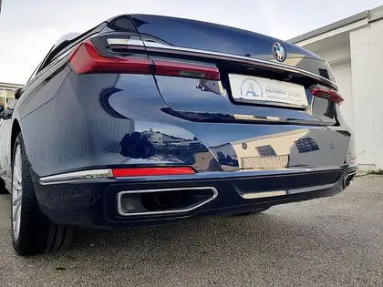 Annonce voiture d'occasion BMW 740 - CARADIZE