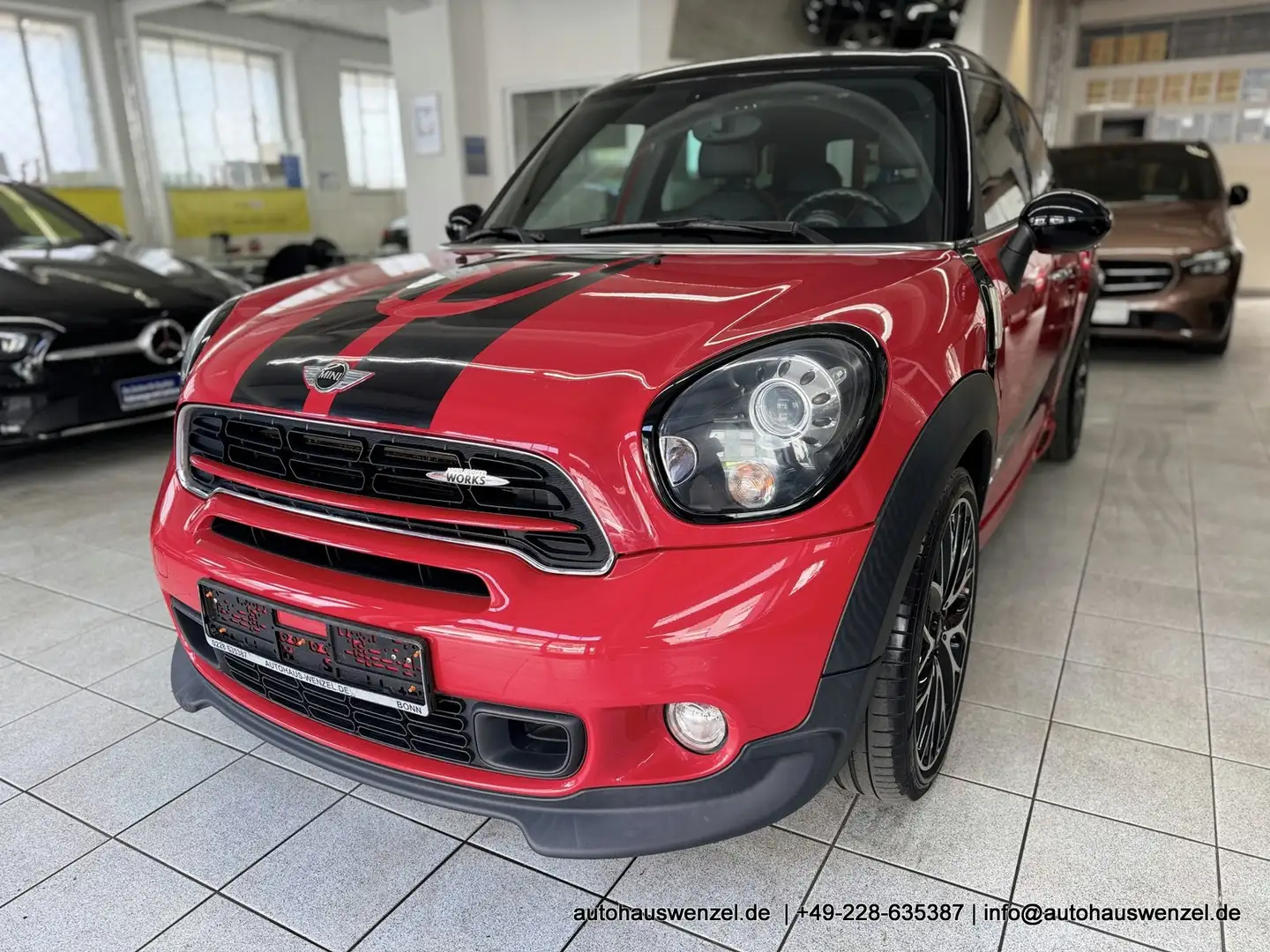 MINI John Cooper Works Countryman ALL4 CHILI Aut. LEDER PANORAMA NAV XENON 19-ZOLL Rot - 2