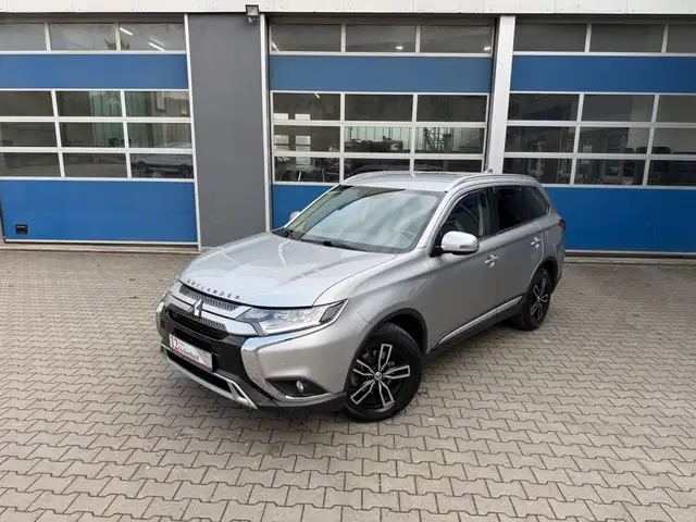 Mitsubishi Outlander Diamant Edition
