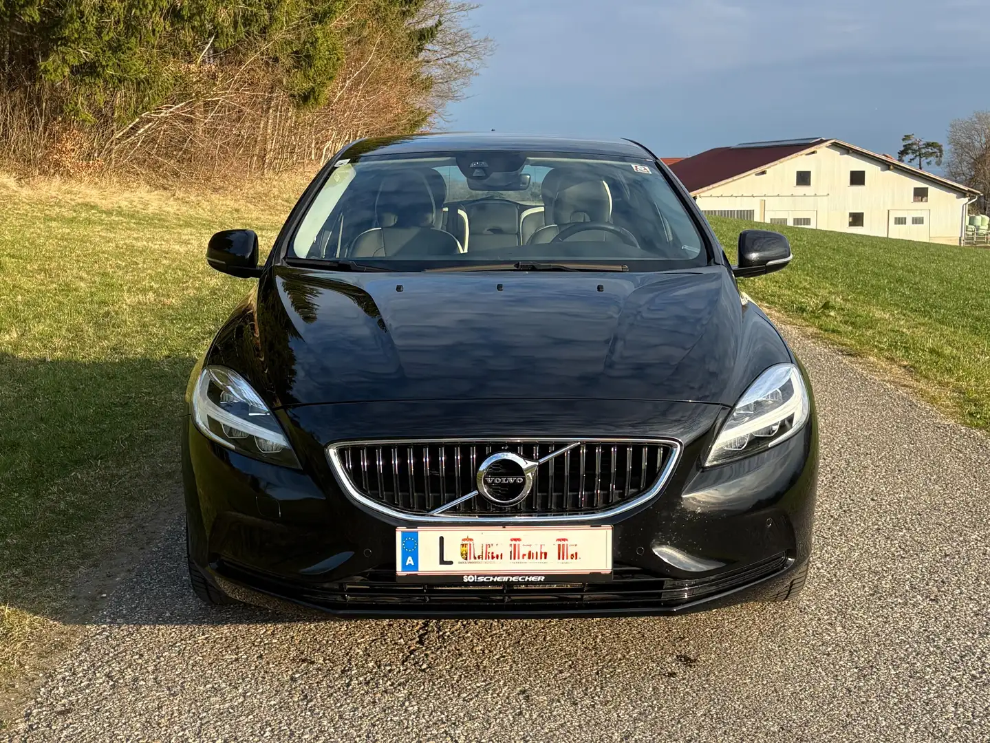 Volvo V40 V40 T2 Edition Edition Schwarz - 2