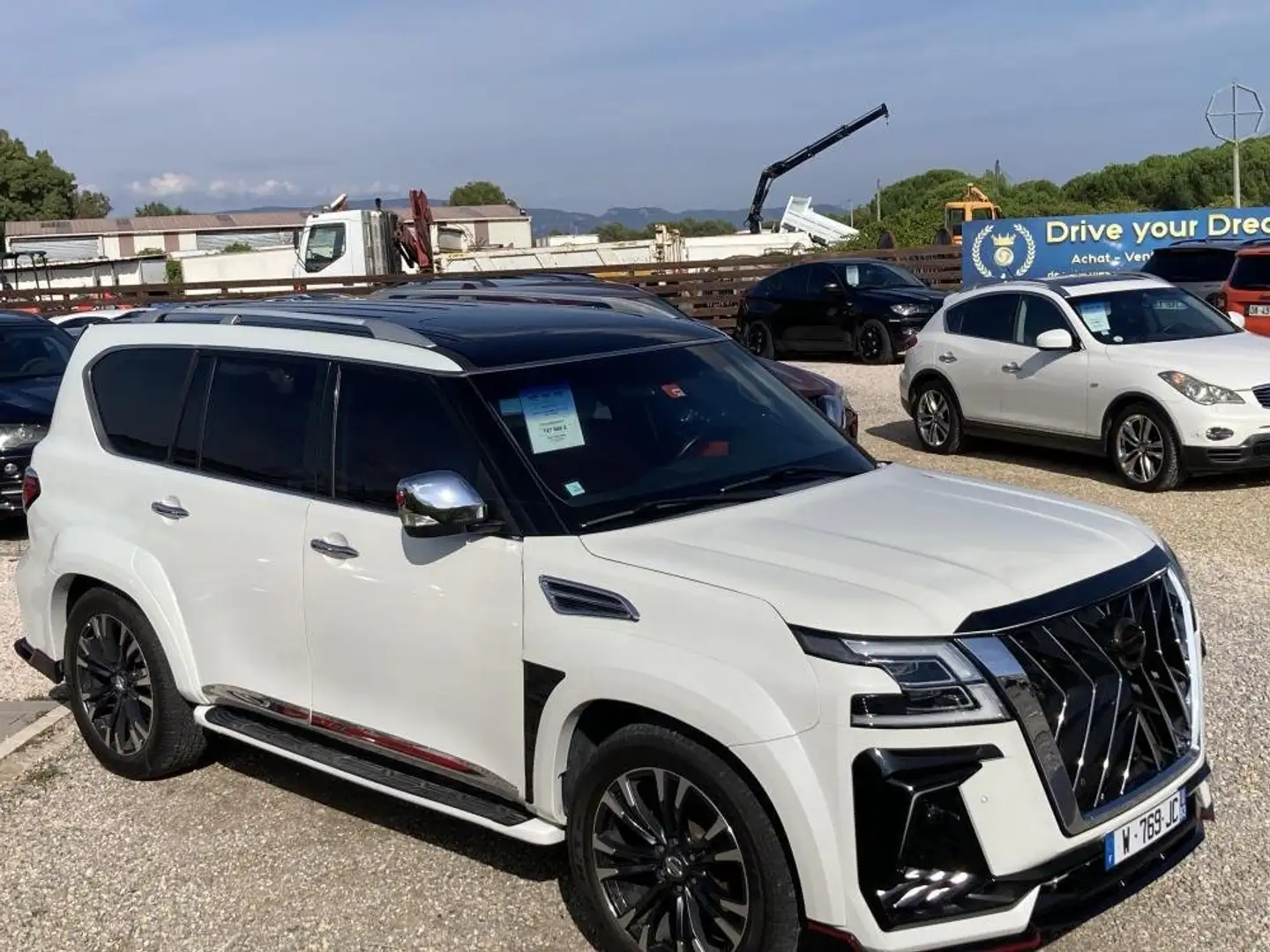 Nissan Patrol VI (Y62) NISMO 5.6 V8 405 CV 4WD 8 Places Weiß - 1