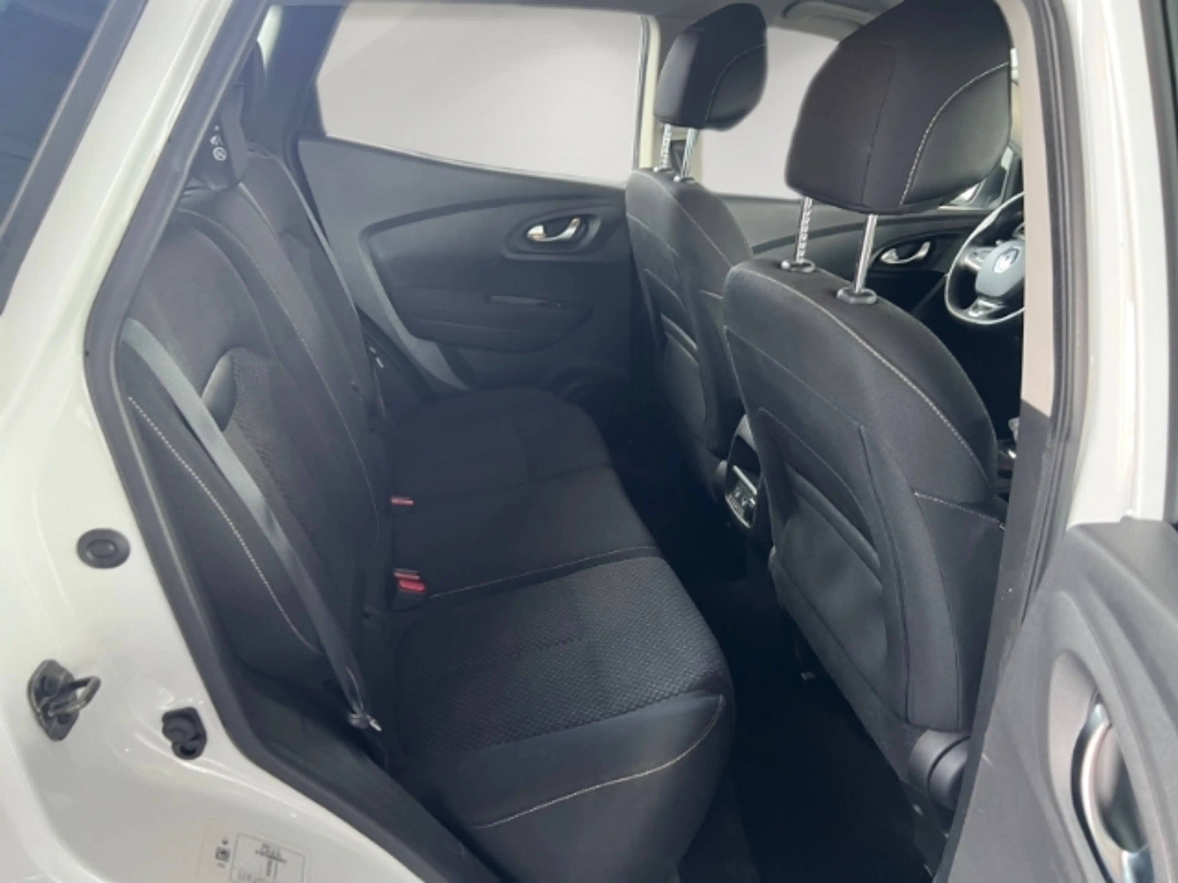 Renault Kadjar Zen Automat 1.3 TCe Mehrzonenklima DAB Ambientebel — photo 13