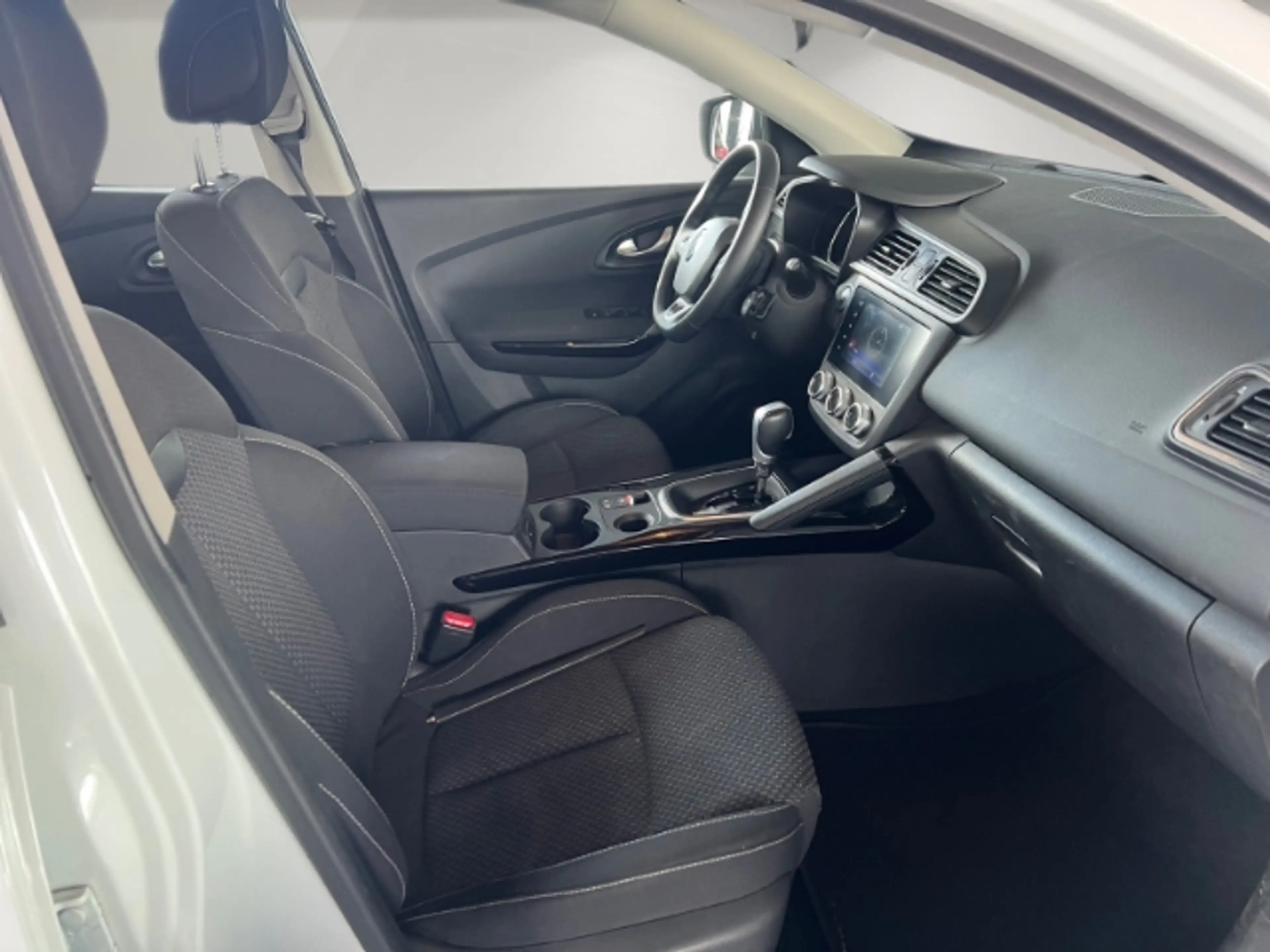 Renault Kadjar Zen Automat 1.3 TCe Mehrzonenklima DAB Ambientebel — photo 14