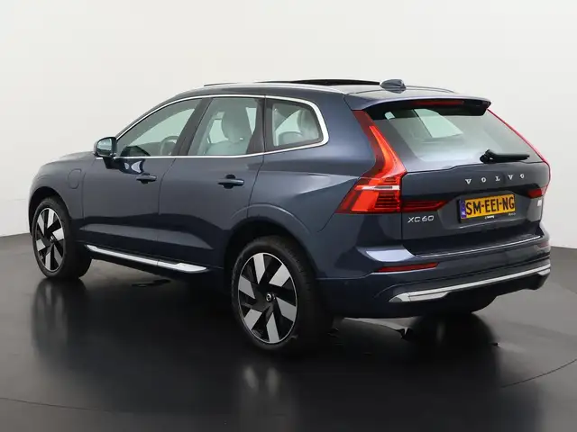Volvo XC60 view 7