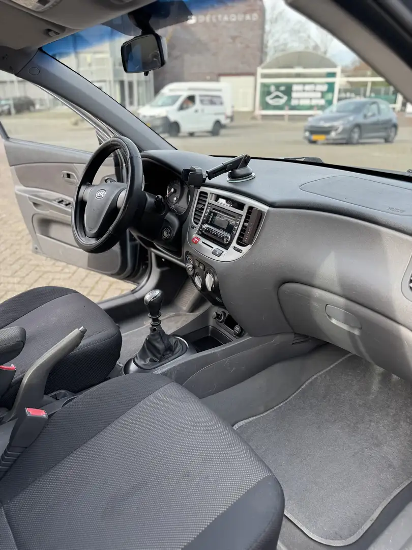 Kia Rio 1.4X Grijs - 2