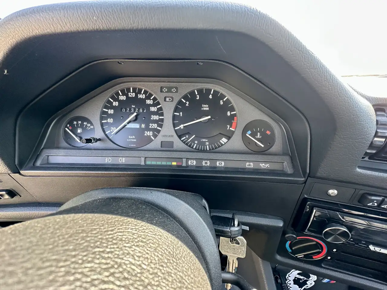 BMW 320i, foto 6