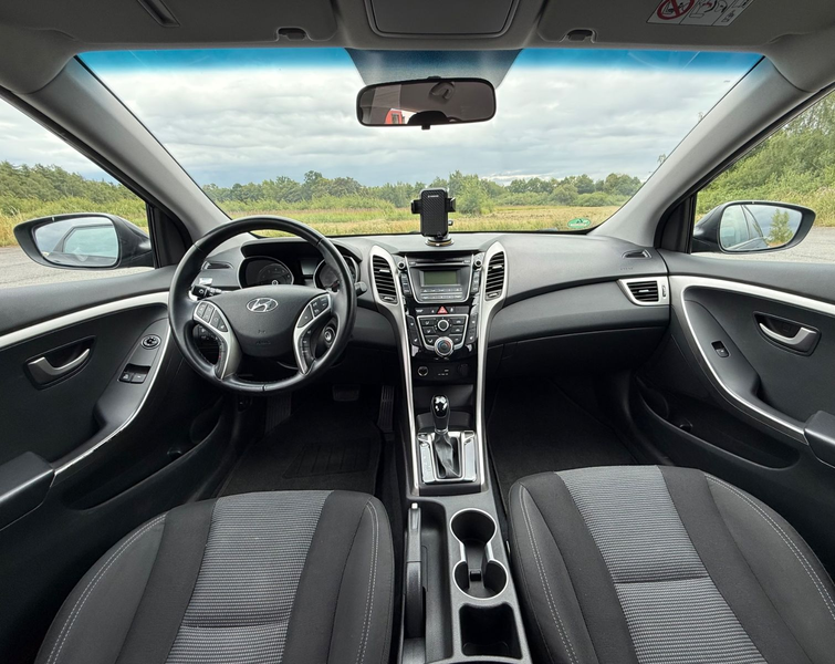 Hyundai i30 cw GDI Automatik Sitzheizg. Alu 1.Hand — photo 18