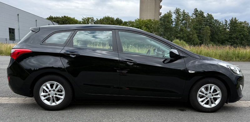 Hyundai i30 cw GDI Automatik Sitzheizg. Alu 1.Hand — photo 5