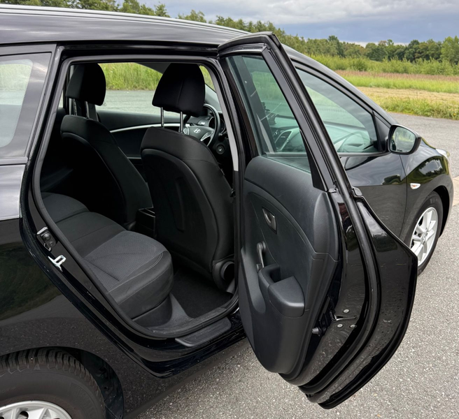 Hyundai i30 cw GDI Automatik Sitzheizg. Alu 1.Hand — photo 6