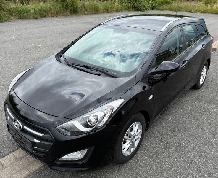 Hyundai i30 cw GDI Automatik Sitzheizg. Alu 1.Hand