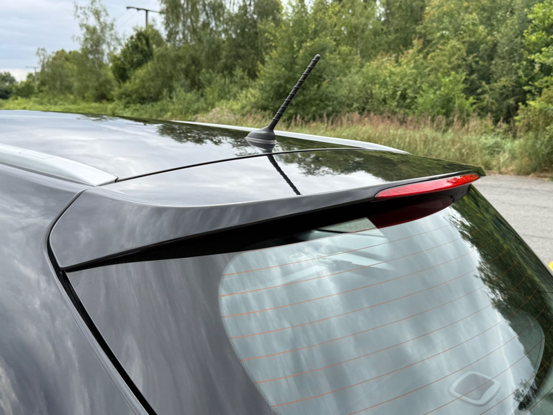 Hyundai i30 cw GDI Automatik Sitzheizg. Alu 1.Hand — photo 12