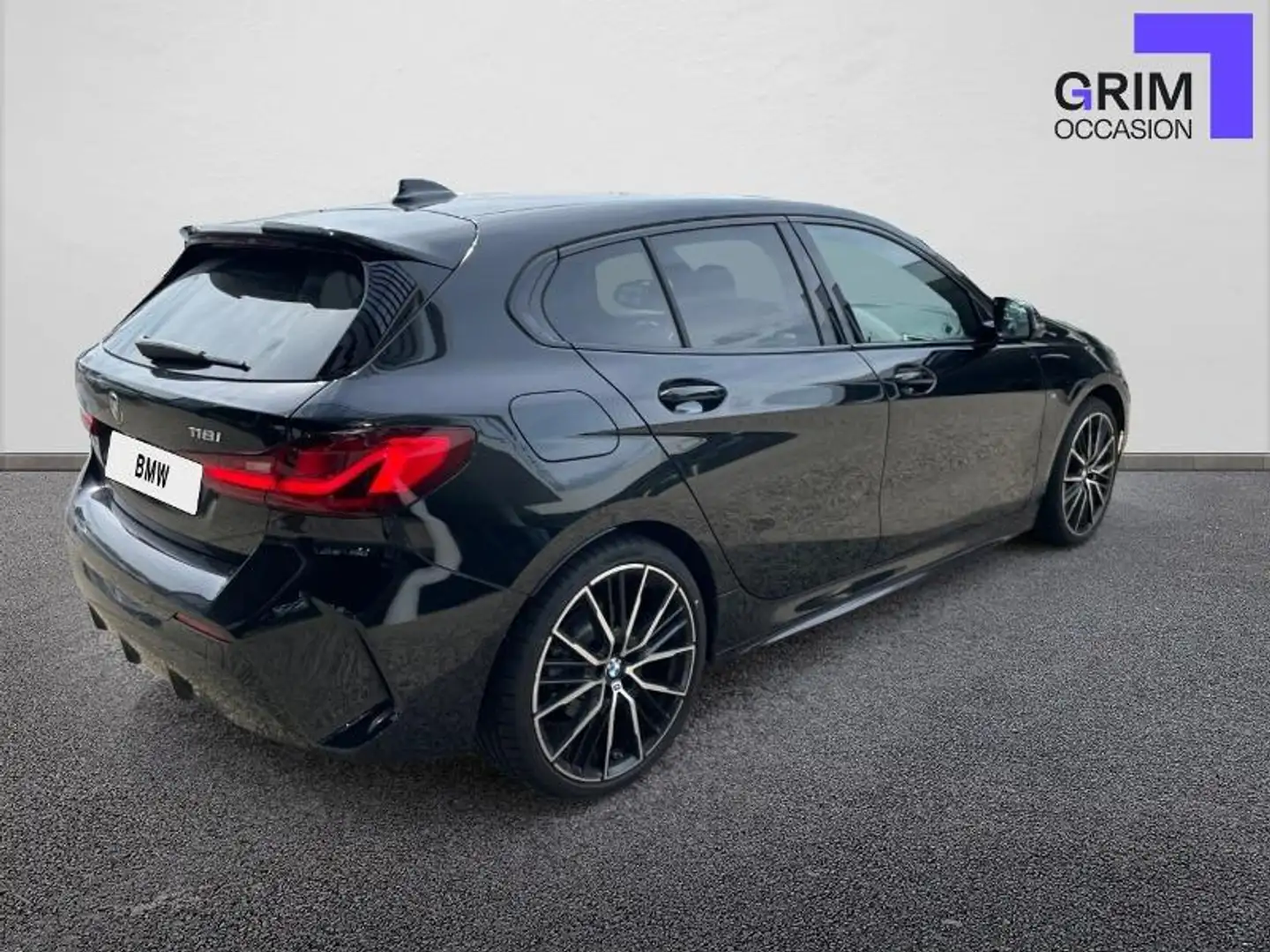 BMW 118 118iA 136ch M Sport DKG7 Blanc - 2