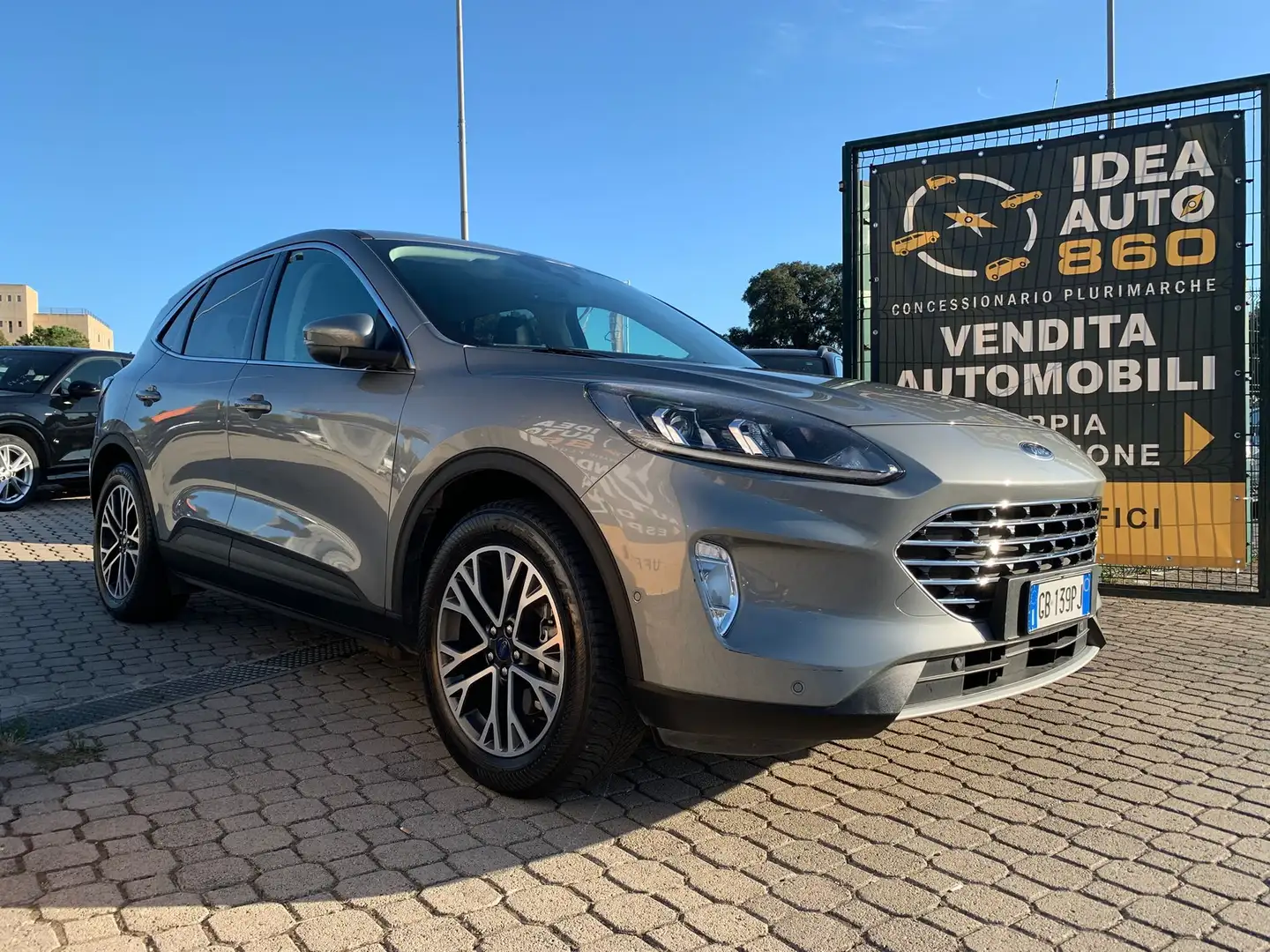 Ford Kuga 2.5 phev Titanium PROMO FINANZIAMENTO Gris - 2