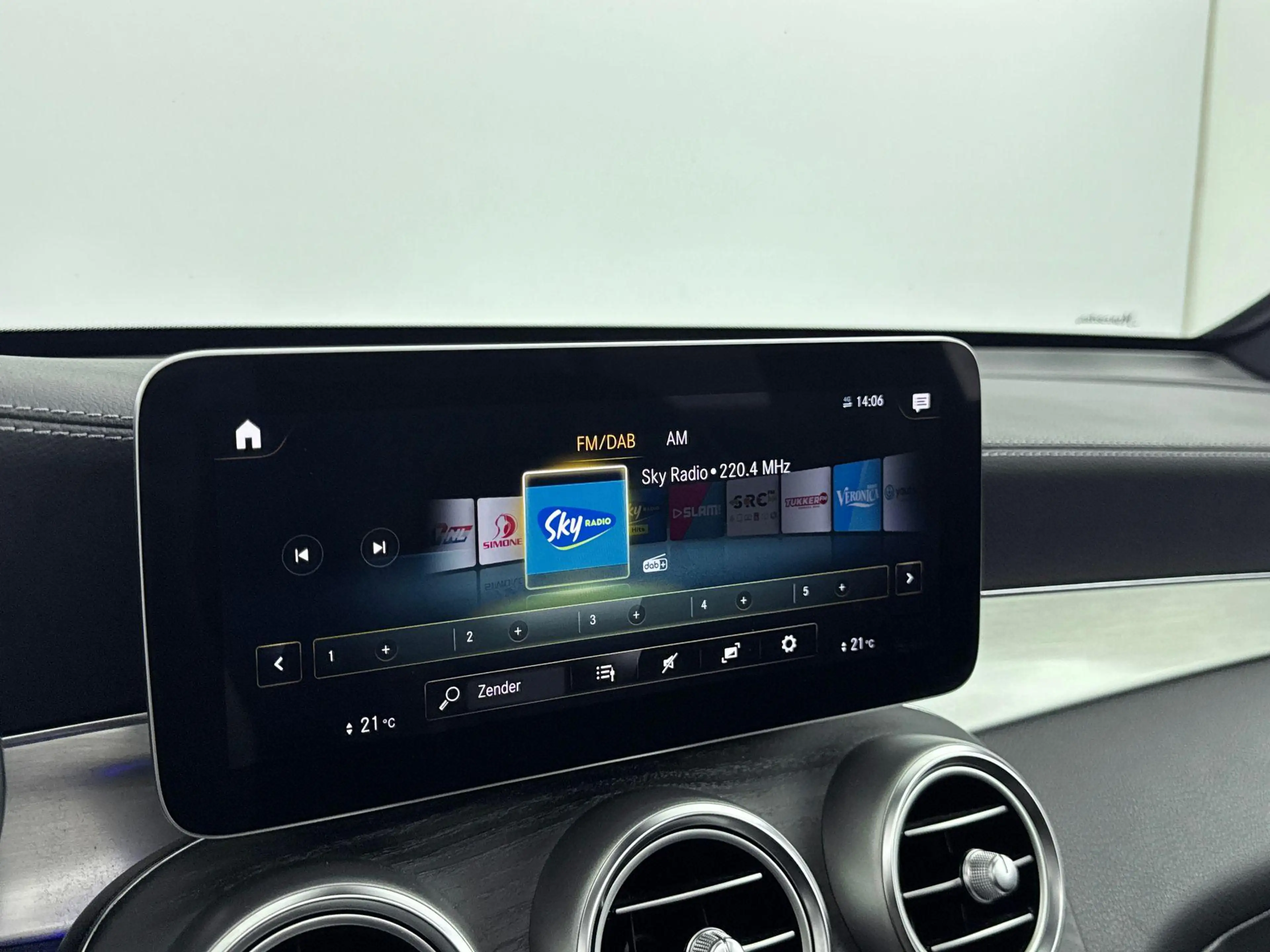 Mercedes-Benz GLC 200 GLC Coupé Automaat Business Solution AMG | Premium — photo 14