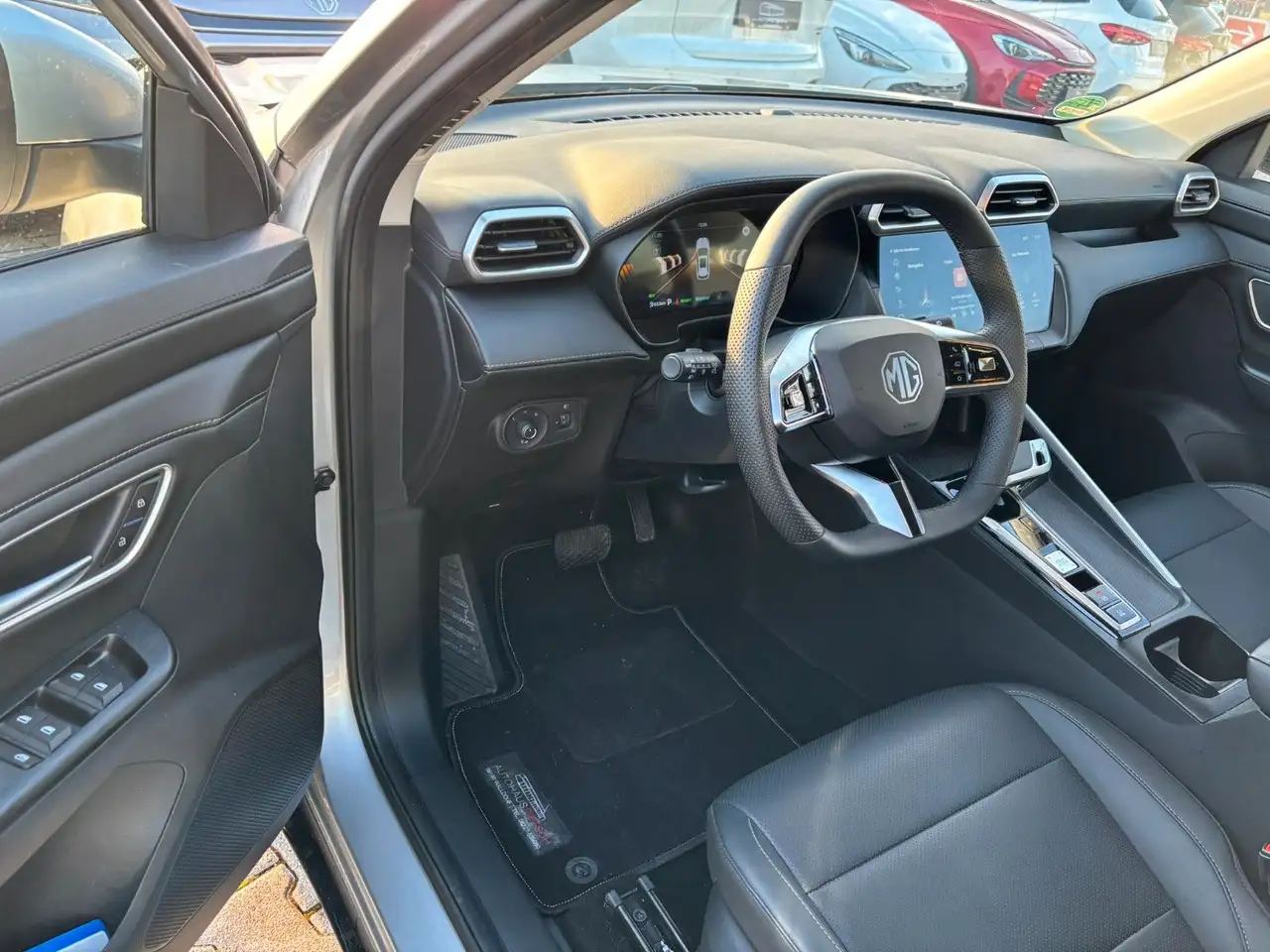 MG ZS 1.5 Hybrid+ Luxury*LED*360 Kamera* 15