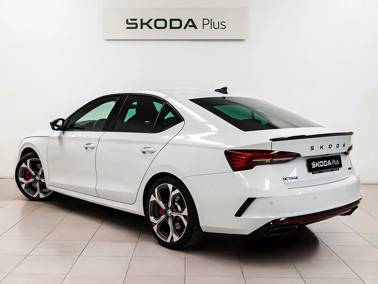Skoda Octavia 2.0 TSI RS DSG7 195kW Blanco - 2