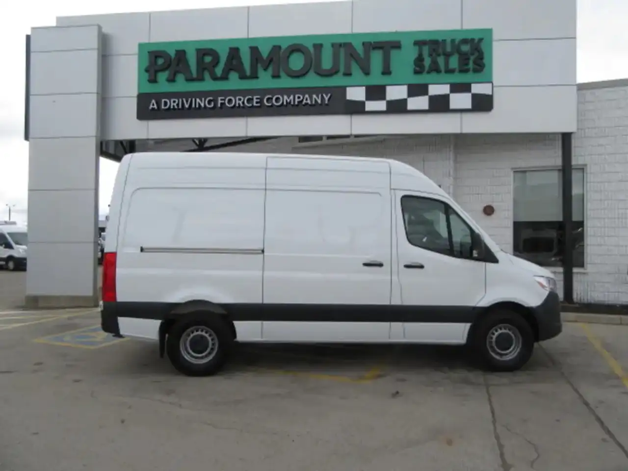 Mercedes-Benz Sprinter снимка Mercedes-Benz Sprinter