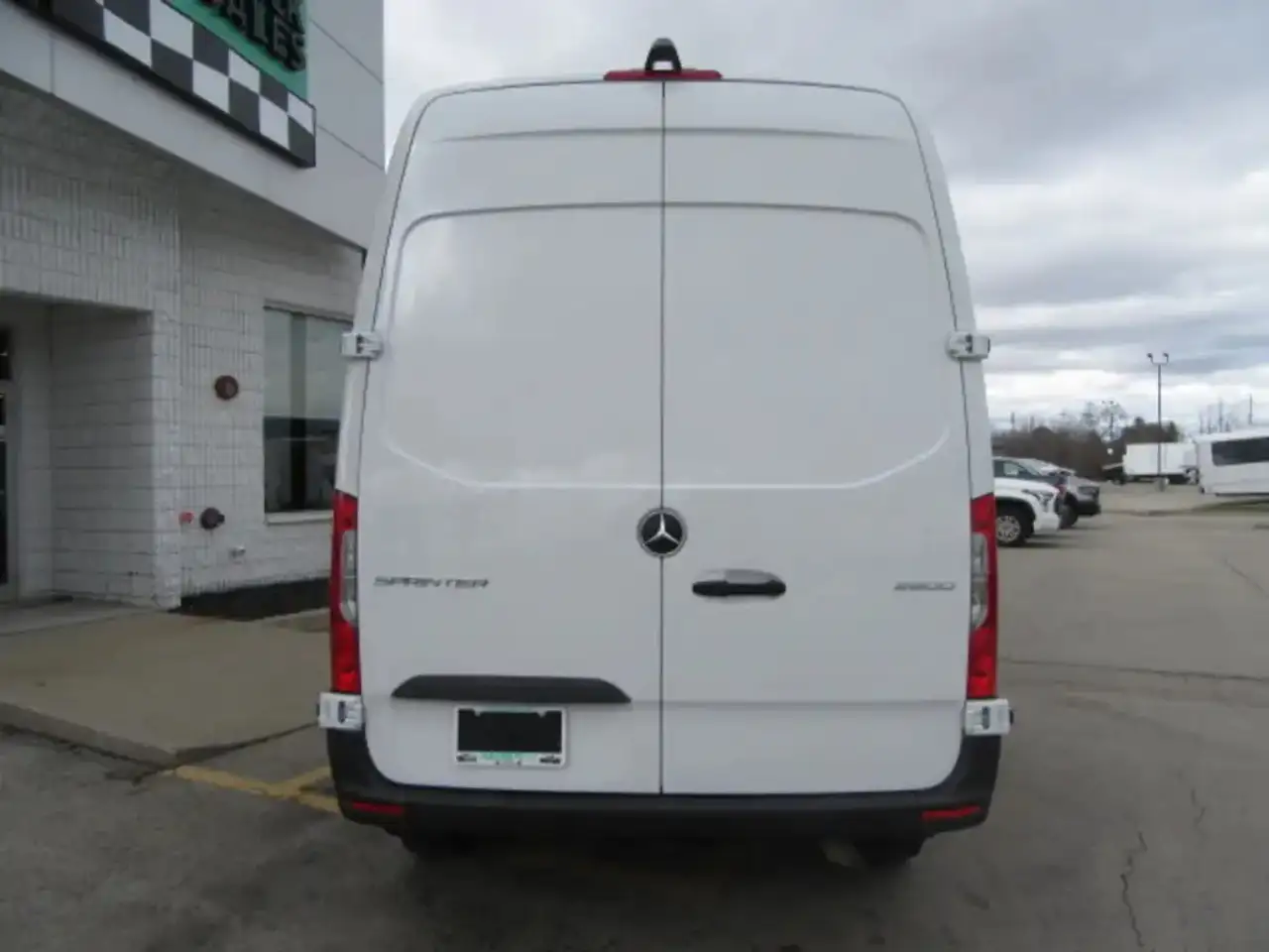 Mercedes-Benz Sprinter снимка Mercedes-Benz Sprinter