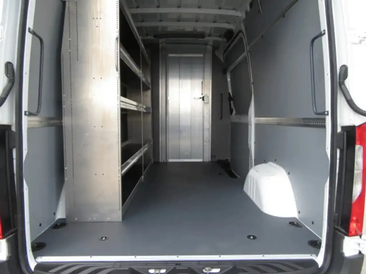 Mercedes-Benz Sprinter снимка Mercedes-Benz Sprinter
